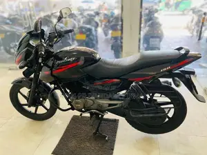 Bajaj Pulsar 150 New 2017