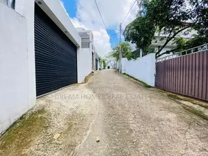10 Perch Land for Sale – Walking Distance Vidyala Junction
