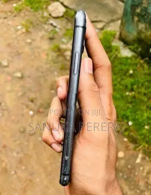 Apple iPhone 11 (Used)
