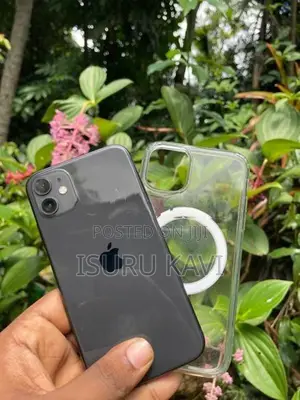 Apple iPhone 11 (Used)