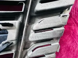 Toyota Alphard Agw30 W Radiator Grille