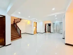 Brand New Luxury House for Sale in Battaramulla