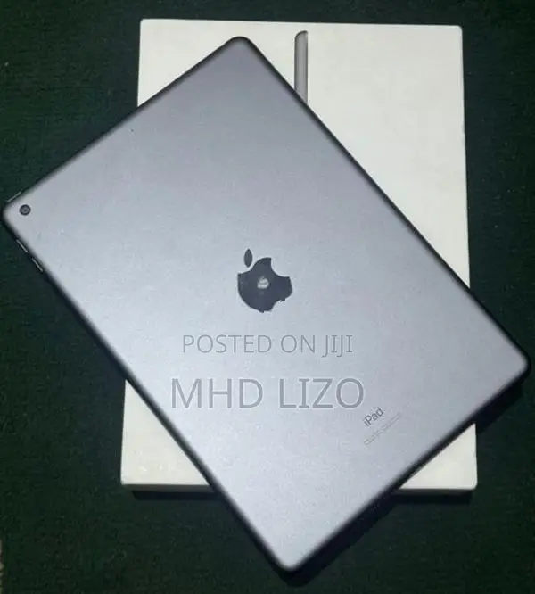 Apple iPad 8 the gen 128GB