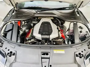 Audi A8 3.0 L 2016