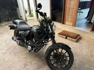 Bajaj Avenger Street 160 2017