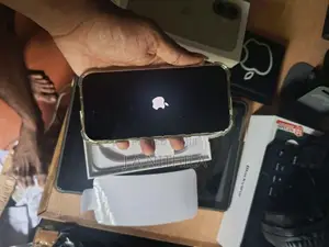 Apple iPhone 17 (Used)