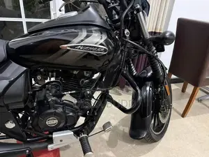 Bajaj Avenger Street 160 2017