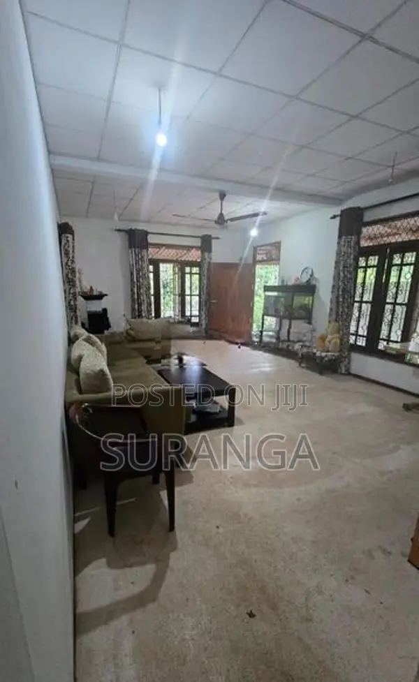 House for Sale in Padukka (udumulla)