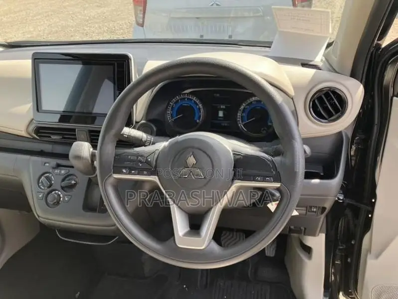 Mitsubishi eK Wagon M Grade Keystart 2025