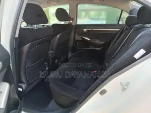 Honda Civic FD3 2011