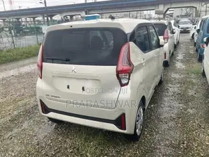 Mitsubishi eK Wagon M Grade Key Start 2025