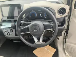 Mitsubishi eK Wagon M Grade Key Start 2025