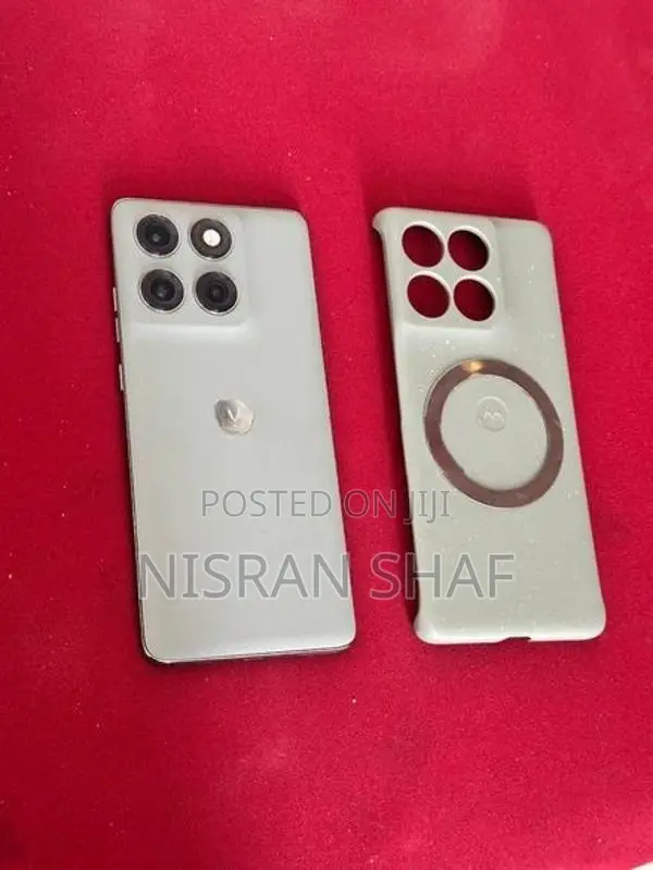 Moto Motorola Edge 60 Pro (Used)