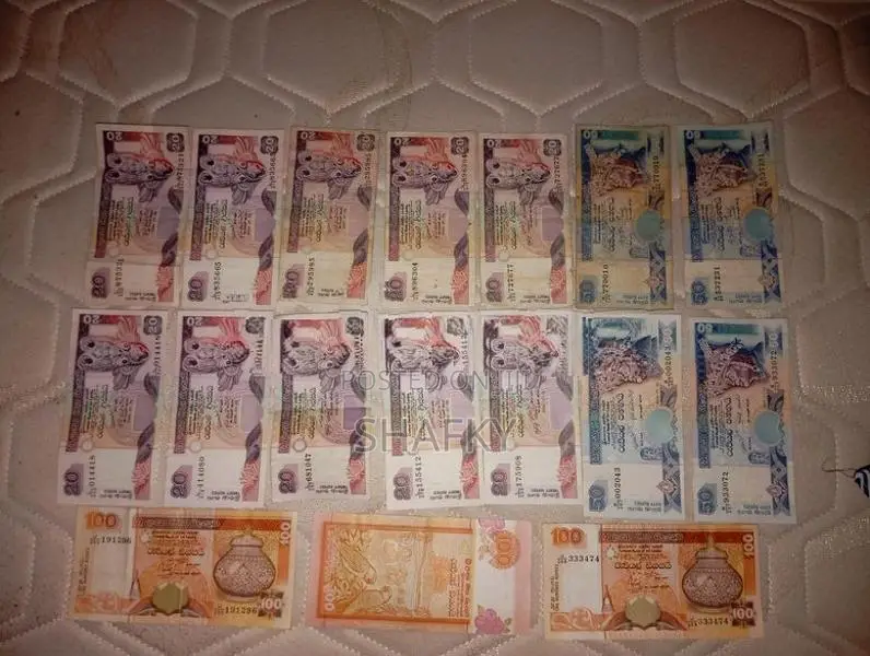 Old Sri Lankan Notes