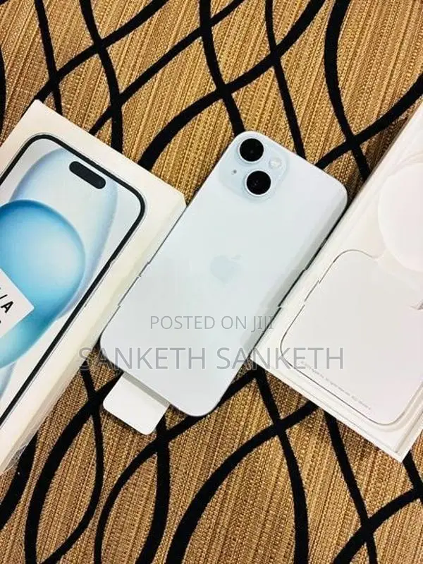 Apple iPhone 15 128GB (Used)
