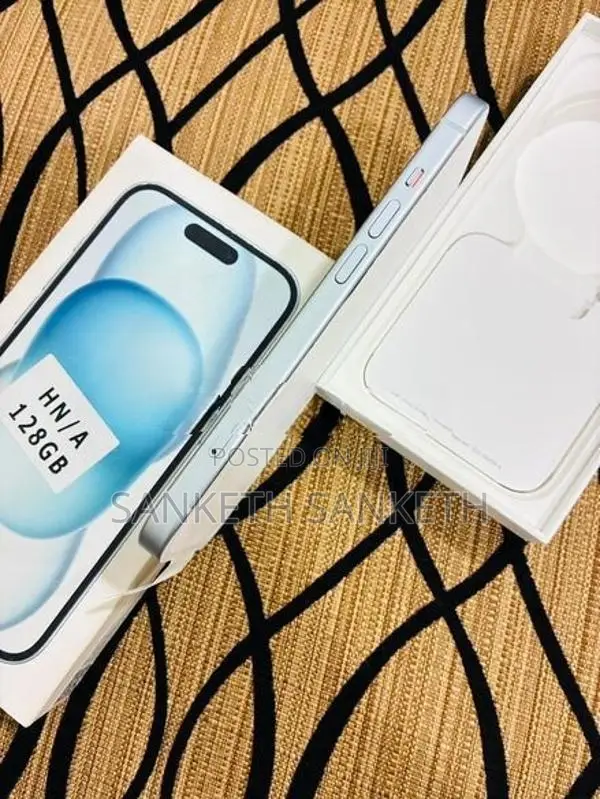Apple iPhone 15 128GB (Used)