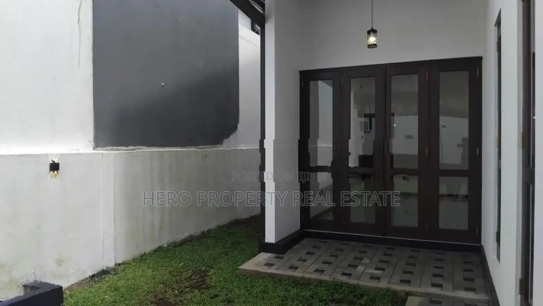 HJS166 - Single Storey House for Sale in Gampaha