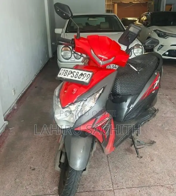 Honda Dio 2017