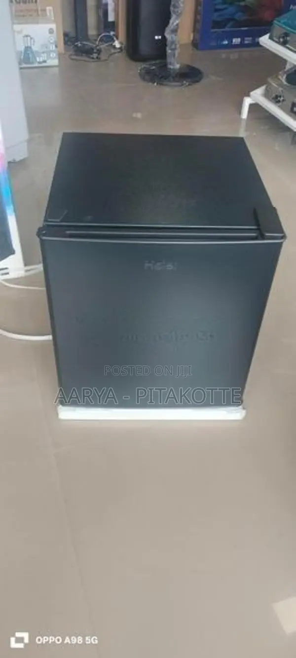 Haier Mini Fridge - 42L Capacity