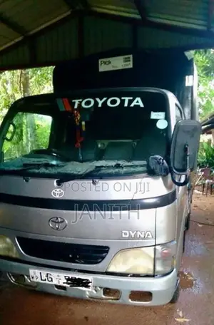 Toyota Dyna 2002