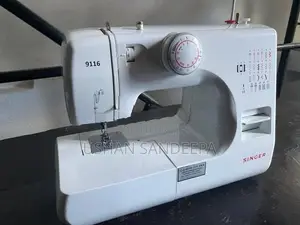Singer Sewing Machine - 9116