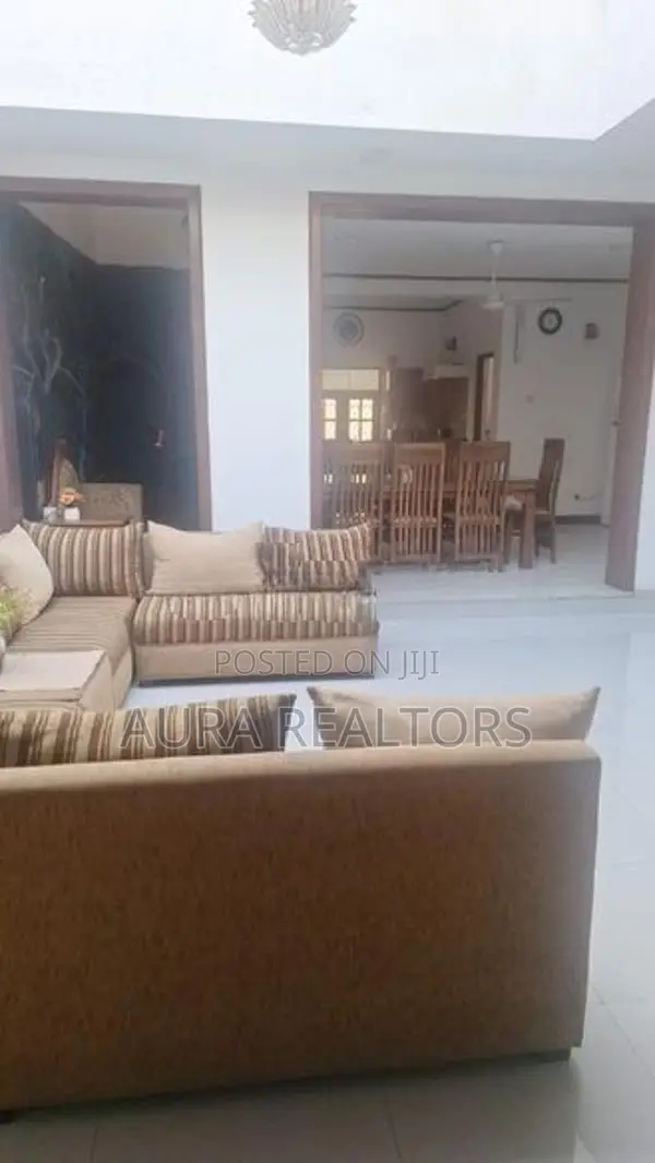 5 Bedrooms Fully Furnished House for Rent in Nugegoda (P-119)