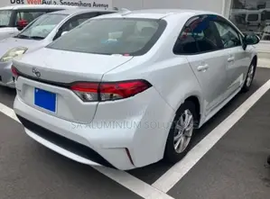 Toyota Corolla X 2024