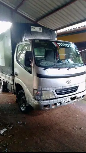 Toyota Dyna 2002