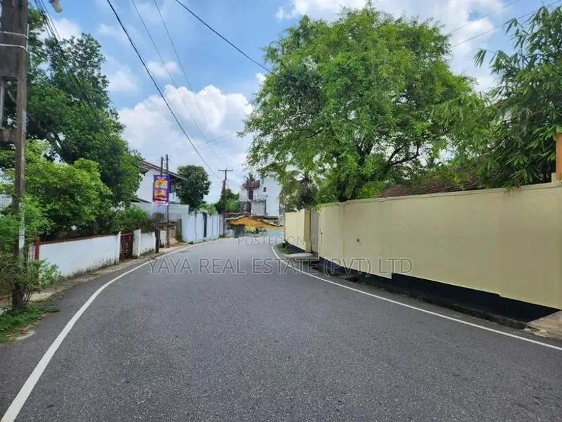 LAND FOR SALE IN PITAKOTTE BEDDAGANA