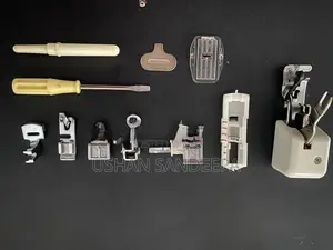 Singer Sewing Machine - 9116