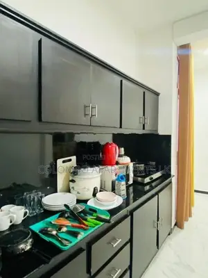 2 Bedroom Fully Furnished Apartment Short-Term Rental in Dehiwela