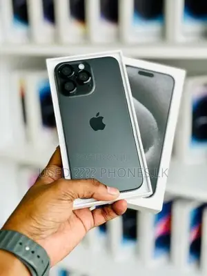 Apple iPhone 15 Pro Max 256GB (Used)