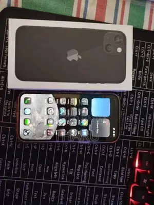 Apple iPhone 14 (Used)