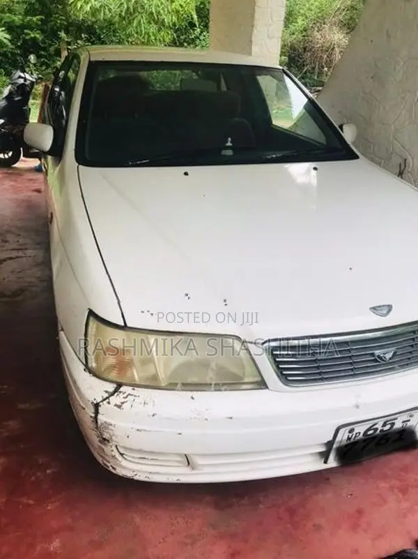 Nissan Bluebird 1996