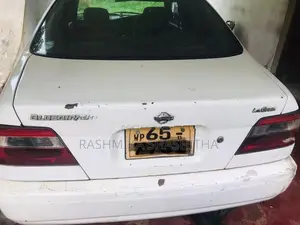 Nissan Bluebird 1996