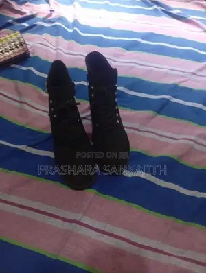 Kuwait Women Boots