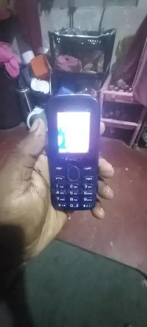 Greentel Button Phone (Used)