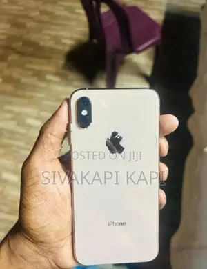 Apple iPhone XS (Used)