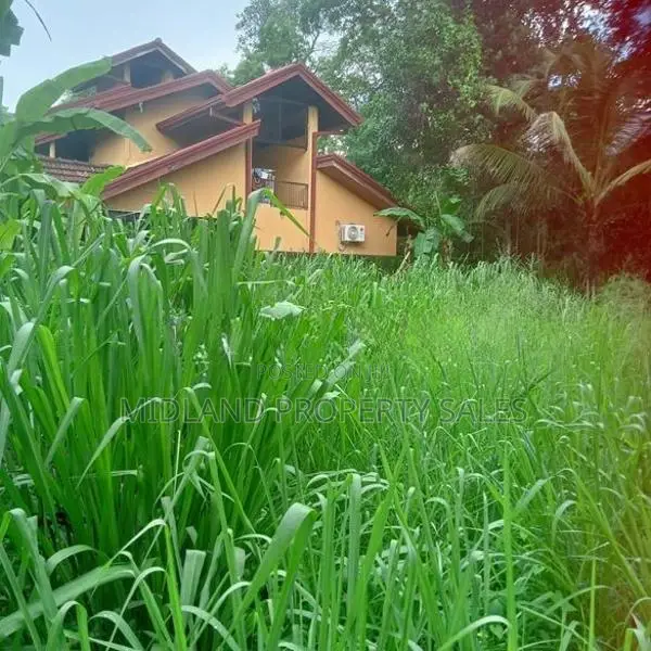 උතුරු බටගමින් පර්චස් 6 ක ඉඩම