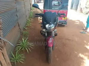 Bajaj Pulsar 150 pulser 2015