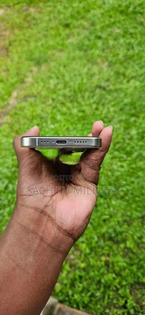 Apple iPhone 15 Pro 256GB (Used)