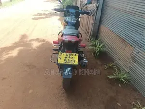 Bajaj Pulsar 150 pulser 2015