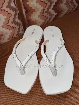 Square-Toe Slipper