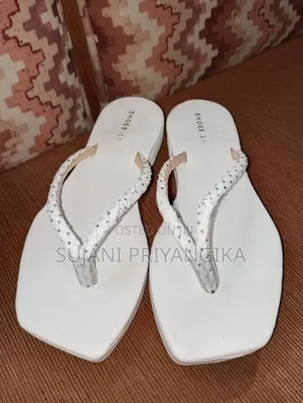 Square-Toe Slipper