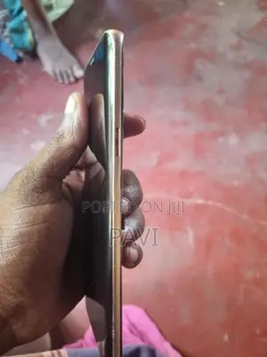 Samsung Galaxy S9+ (Used)