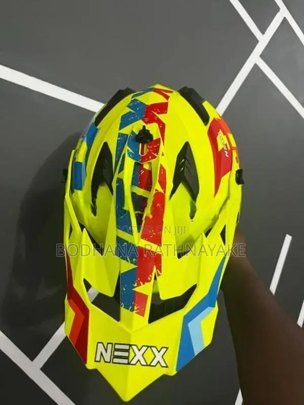NEXX Full Face Helmet
