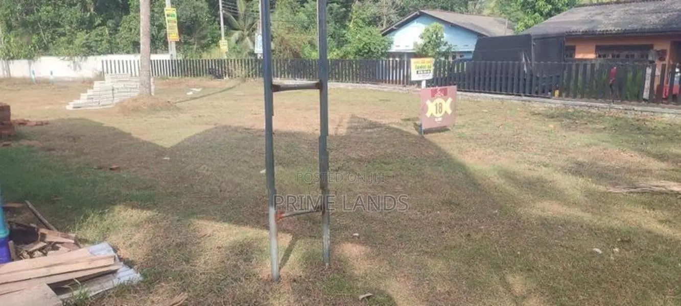 Pannipitiya , Rathmaldeniya Road Facing Land for Sale