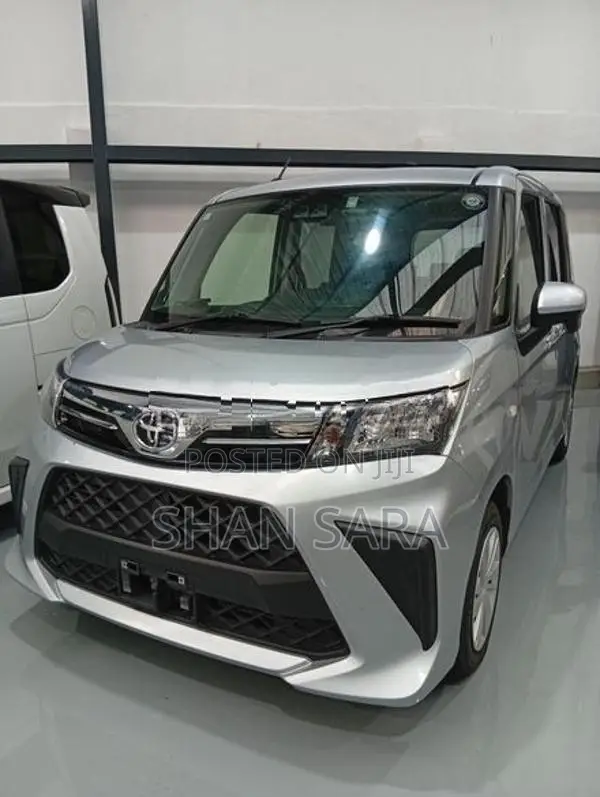 Toyota Roomy x 2024