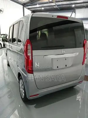 Honda N-Box x 2023
