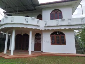 ඉඩම සමග දෙමල් නිවසක් විකිනීමට - බණ්ඩාරවෙල